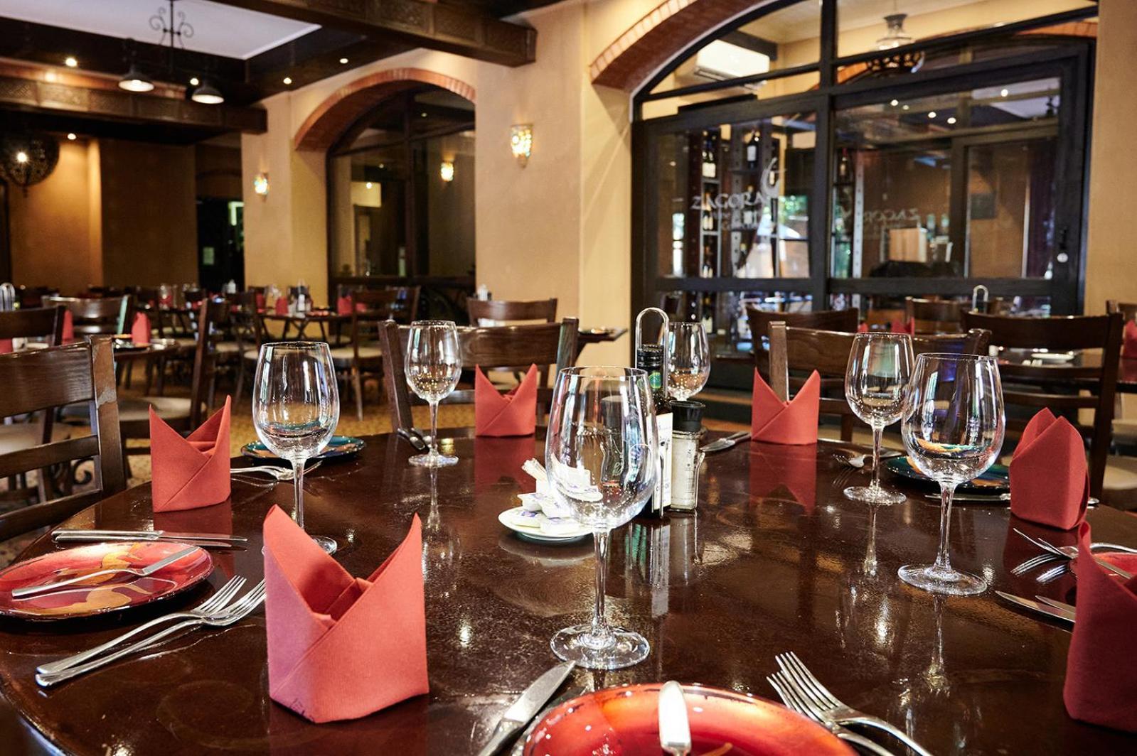 Royal Elephant Hotel & Conference Centre Центурион Екстериор снимка